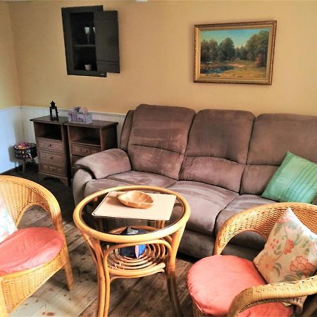 Familienfreundliches Ferienhaus mit 3 Schlafzimmern Oldisleben Exterior foto